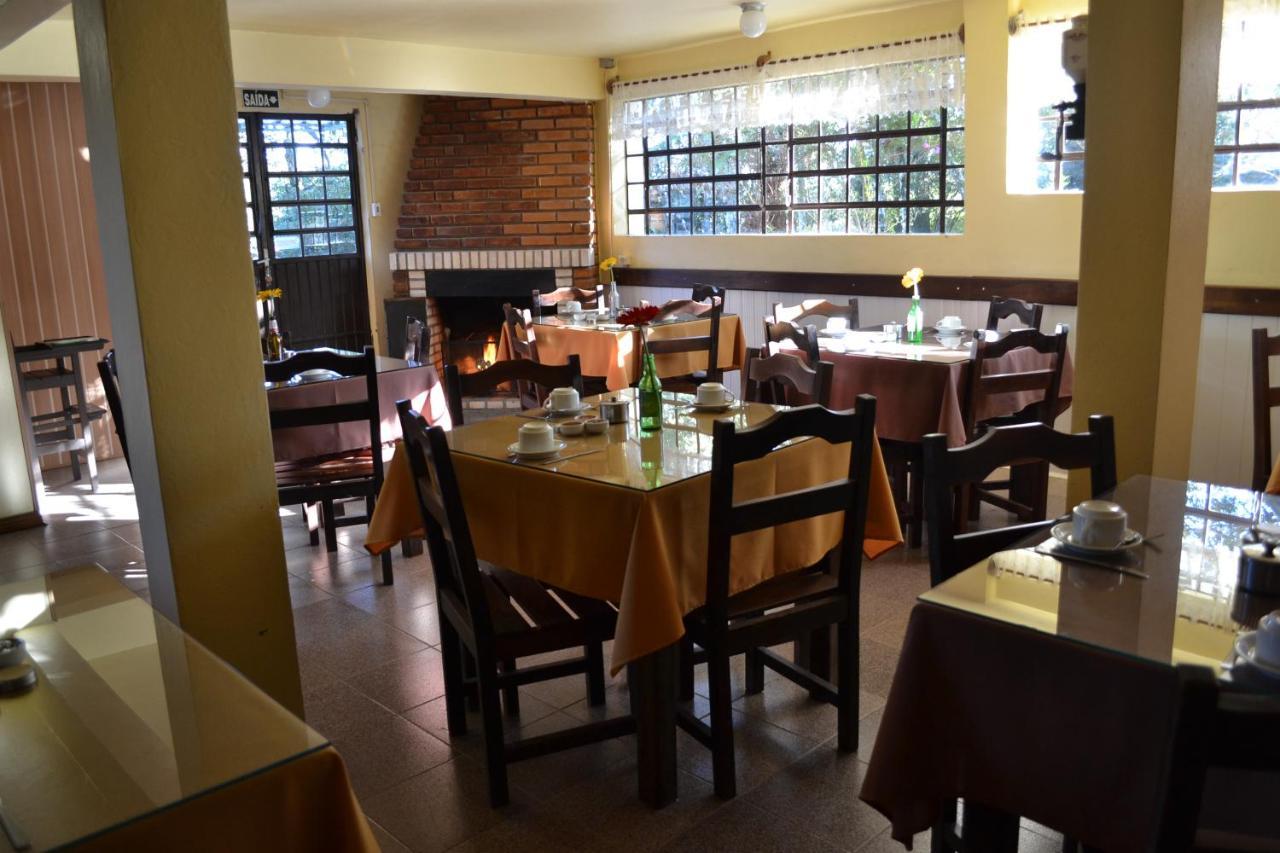 Hotel Pousada Dos Pinheiros Canela Dış mekan fotoğraf