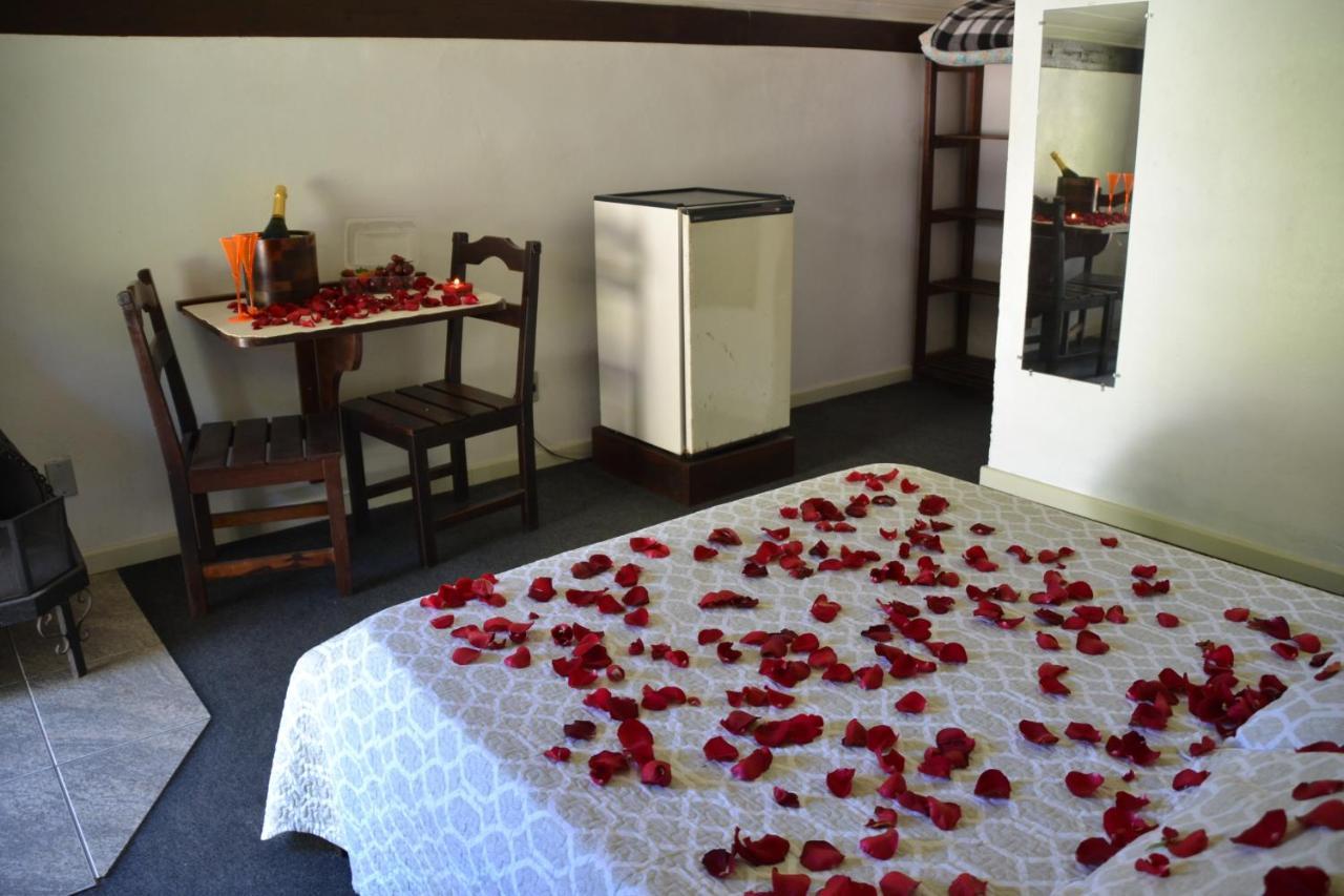 Hotel Pousada Dos Pinheiros Canela Dış mekan fotoğraf
